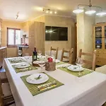 Rafael 2 * Karpinjan