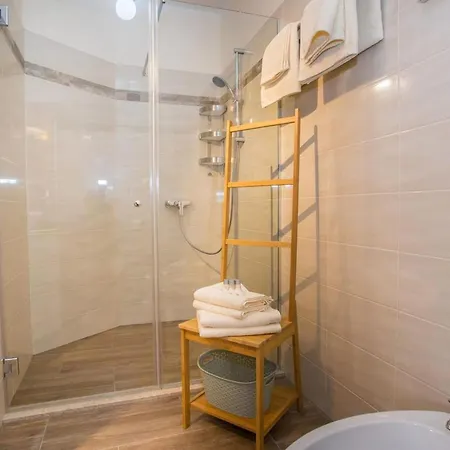 Rafael 2 Prázdninový dům